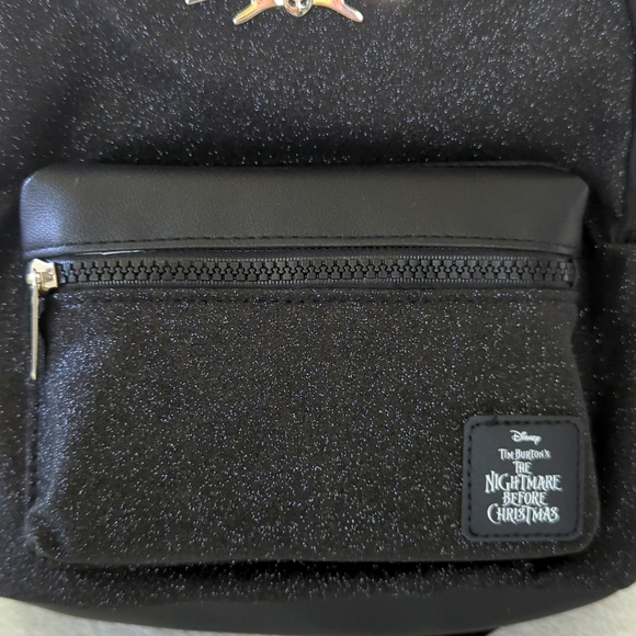 BIOWORLD | The Nightmare Before Christmas, Jack Skellington 💀Shimmer Backpack - Picture 5 of 10